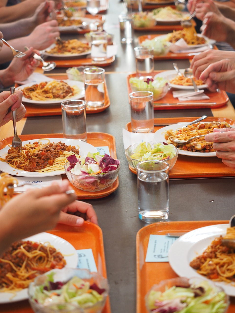 Selettività alimentare nei bambini con neurodivergenze: cosa significa e come affrontarla